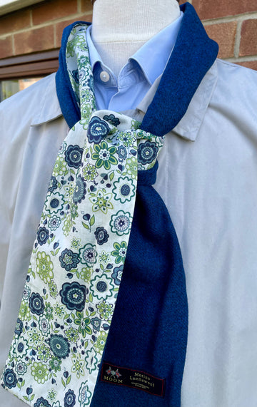 Merino Lambswool and Liberty cotton short scarf