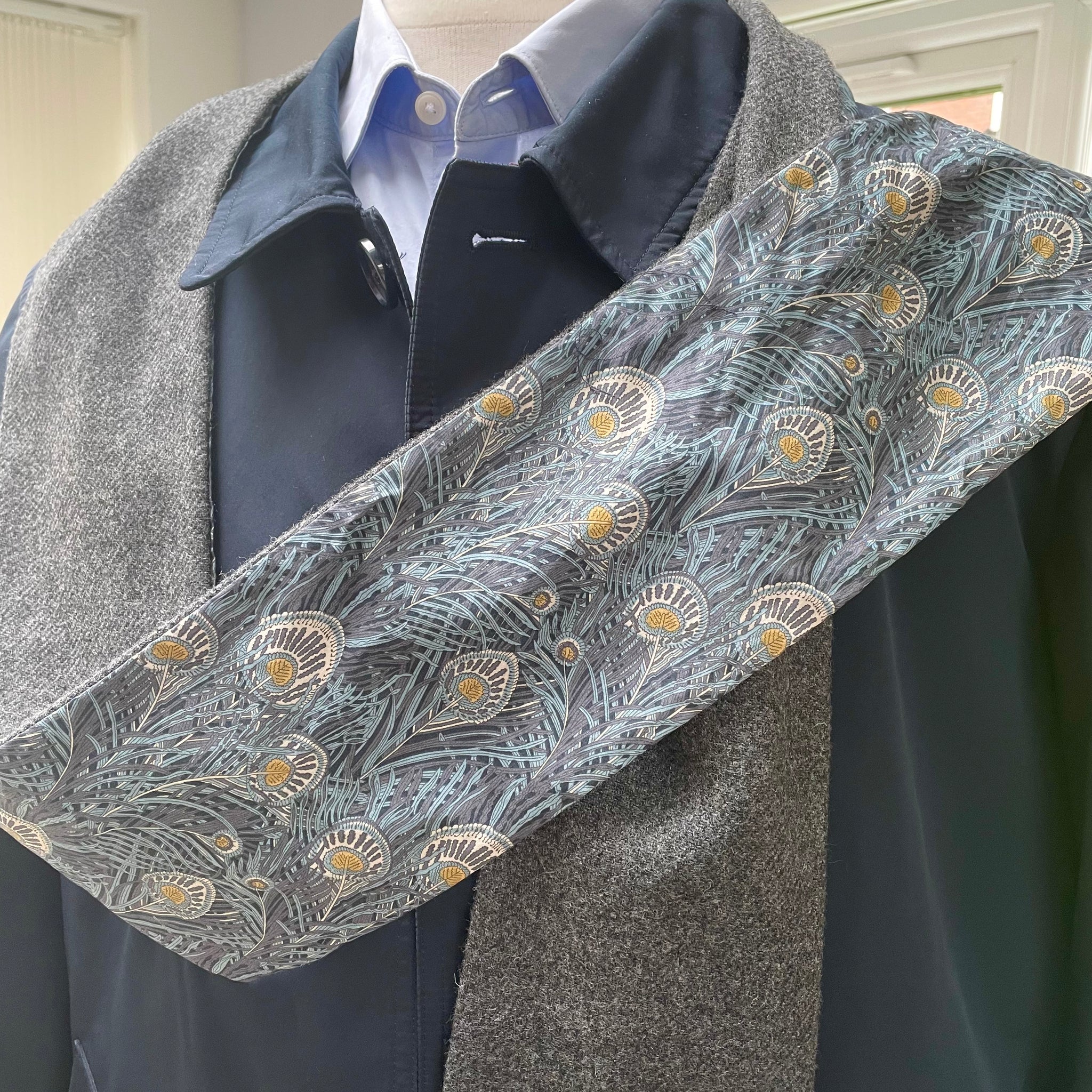 2 metres scarf collection